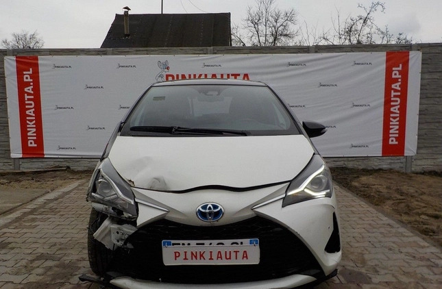 Toyota Yaris cena 32900 przebieg: 49871, rok produkcji 2019 z Stąporków małe 436